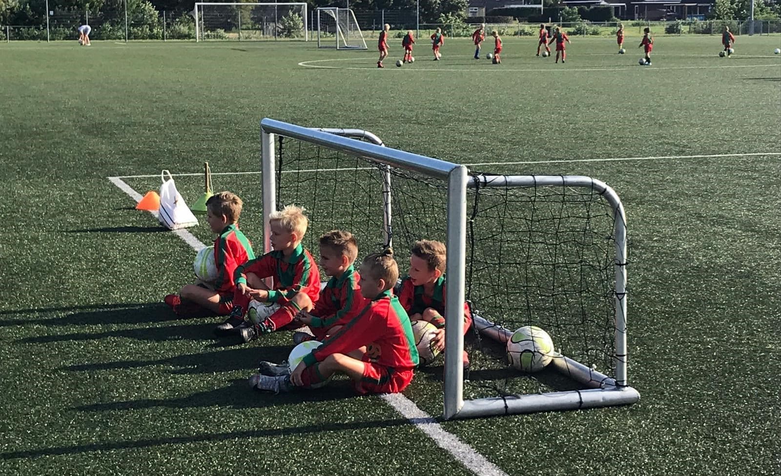 Het is zover; Voetbalseizoen 2020-2021 is geopend!